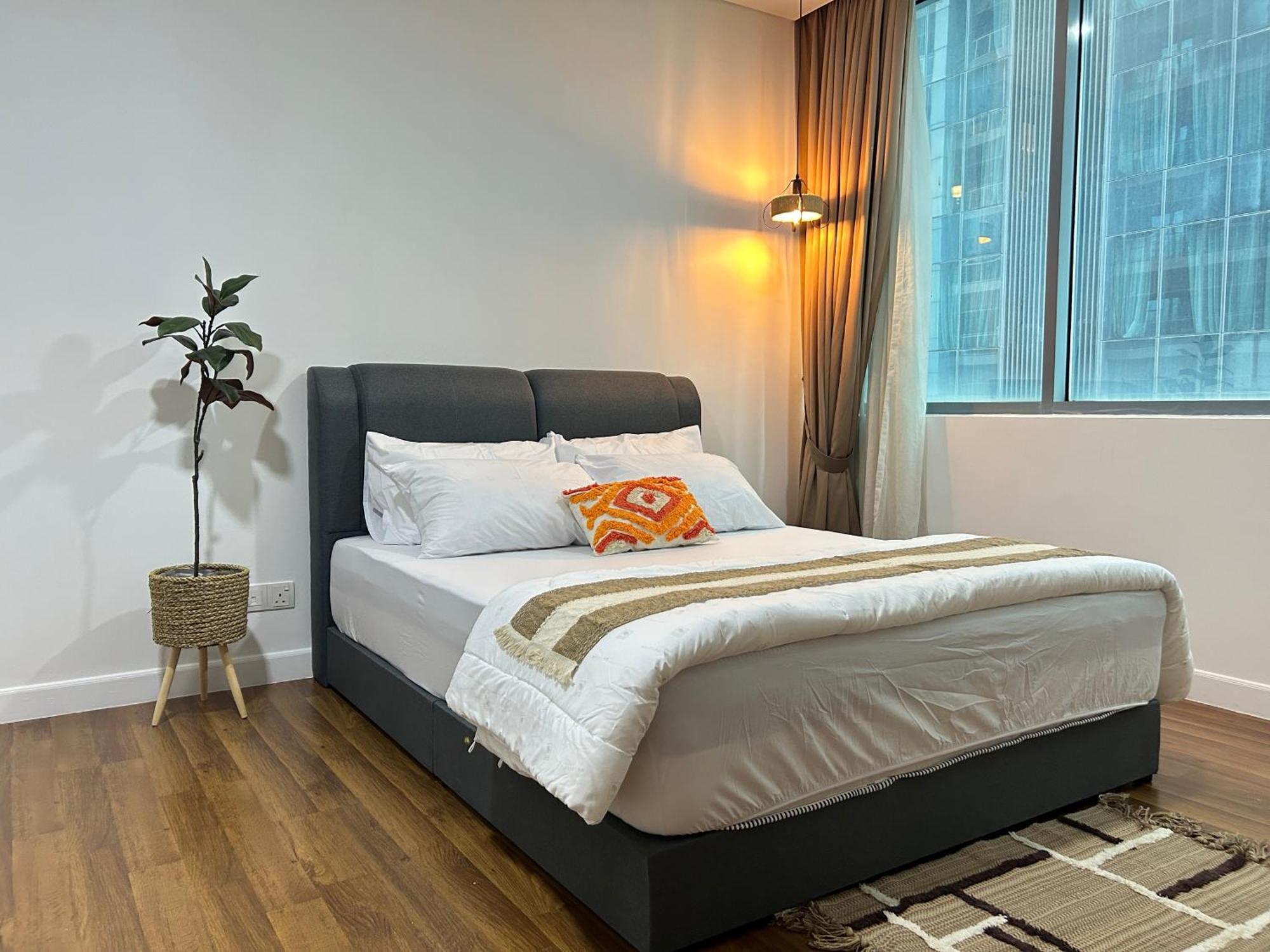 Summer Suites Klcc By Impexia Kuala Lumpur Exterior foto
