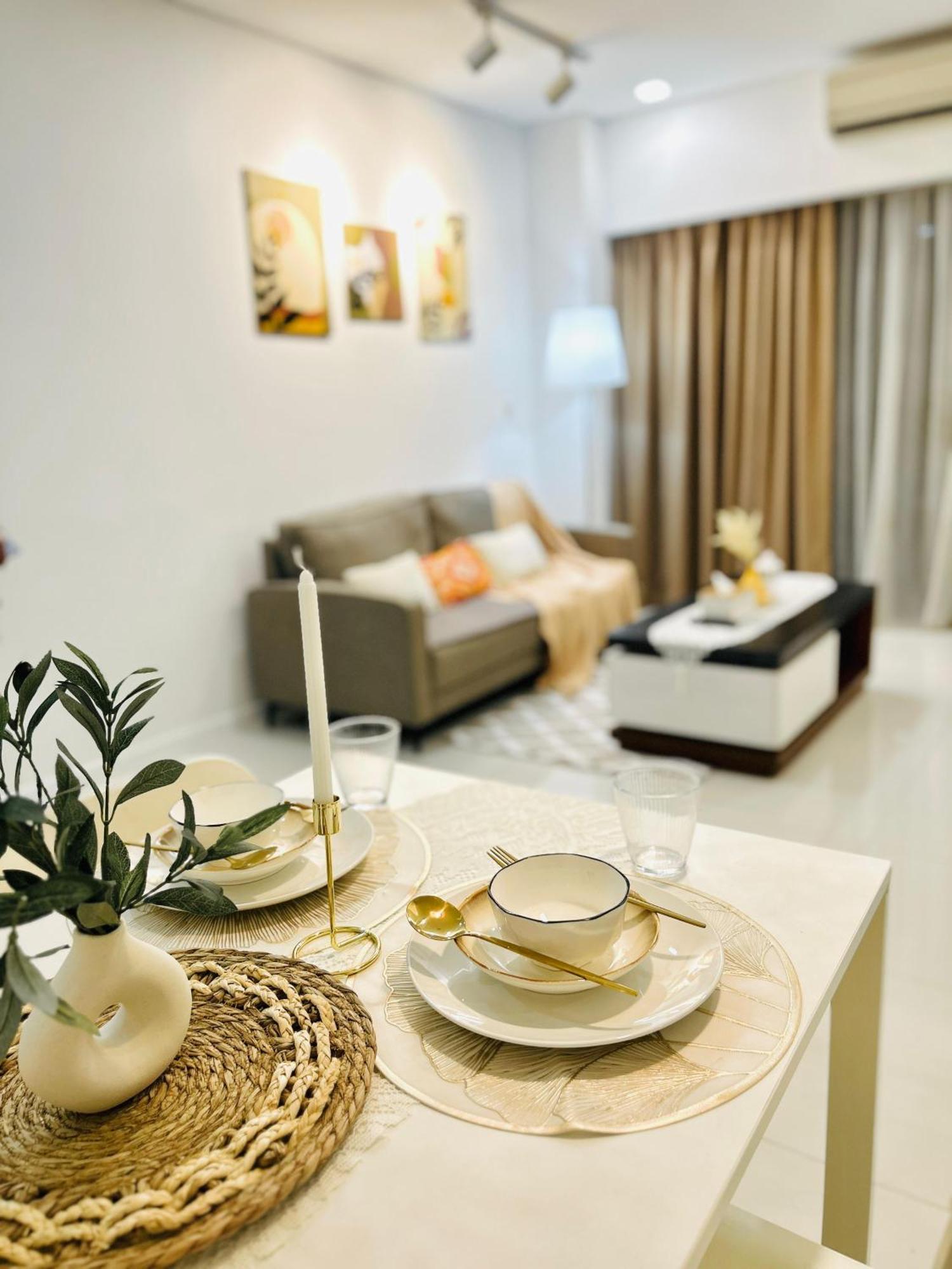Summer Suites Klcc By Impexia Kuala Lumpur Exterior foto